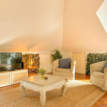 My Fair - 3 Bedroom Loft Near Principe Real 리스본