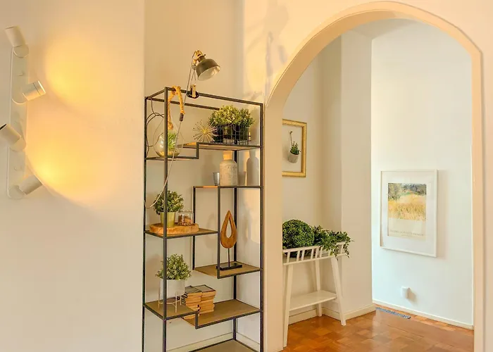 My Fair - 3 Bedroom Loft Near Principe Real Appartement